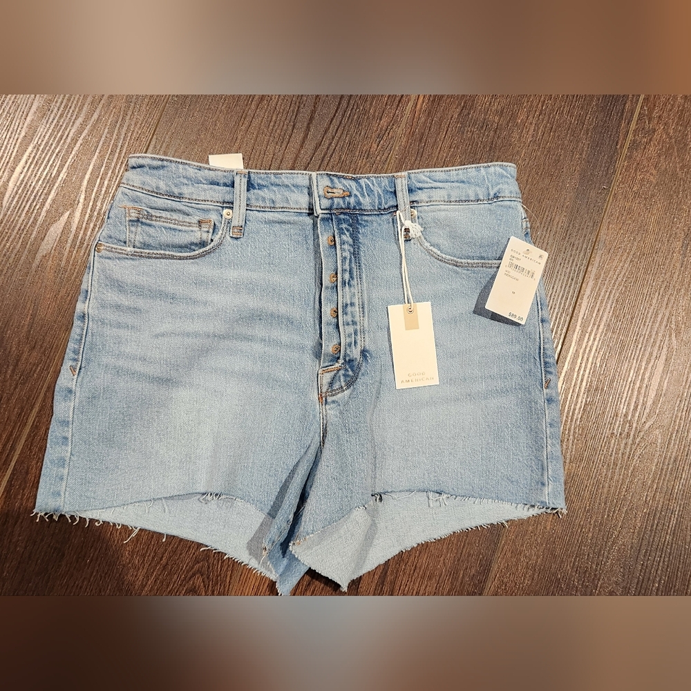 Good American shorts